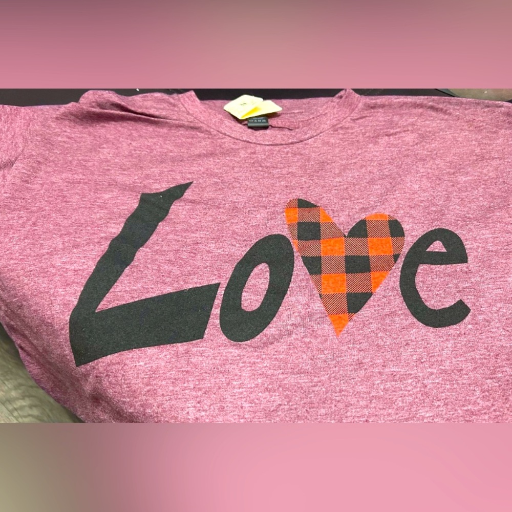 Trendy Tee, LOVE Plaid HEART Women’s Love Tee, Plaid shirt, Graphic Tee